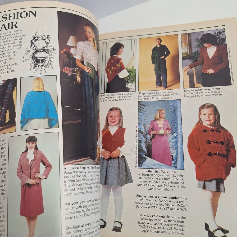 Family Circle Christmas Helps Magazine 1982 Holiday Ideas & Recipes Vintage - Picture 12 of 15